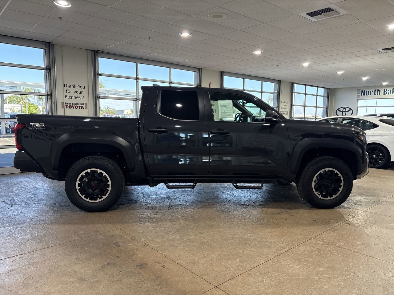 Certified 2024 Toyota Tacoma TRD Off-Road w/ TRD Off Road Upgrade Package AWD/4WD image 3