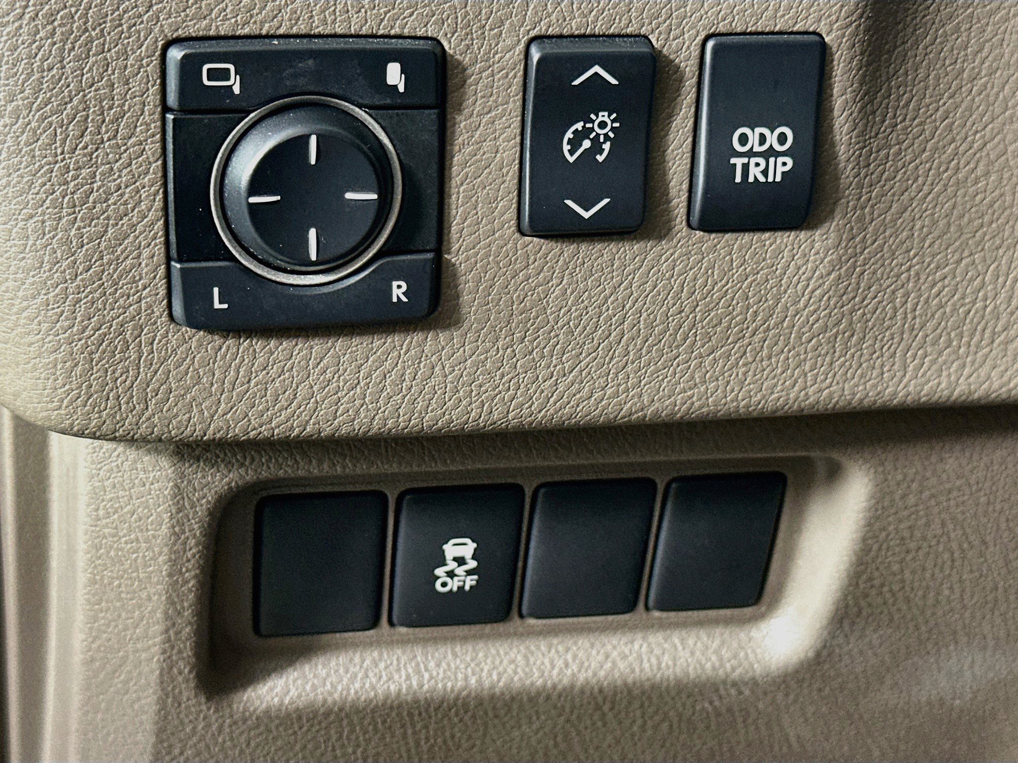 Used 2013 Lexus GX 460 w/ Comfort Plus Pkg AWD/4WD image 17