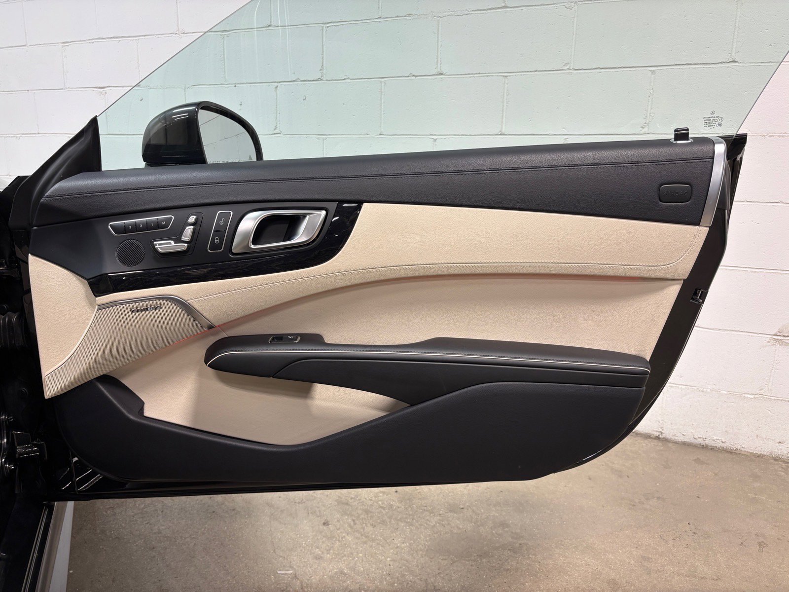 Used 2020 Mercedes-Benz SL 450 image 29