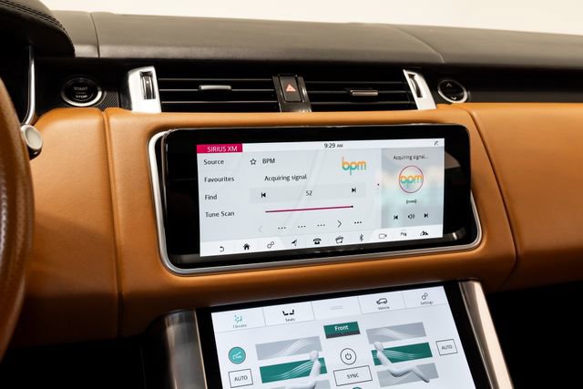 Used 2022 Land Rover Range Rover Sport SVR image 14