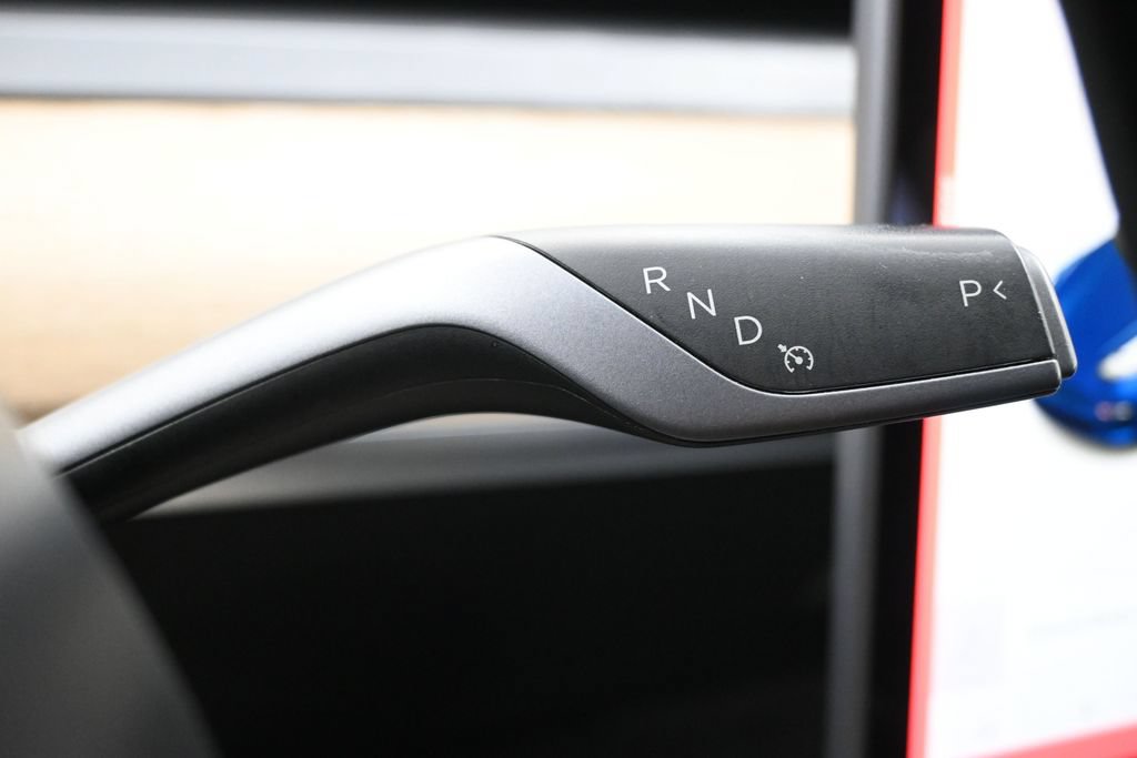 Used 2021 Tesla Model 3 Standard Range Plus RWD image 16