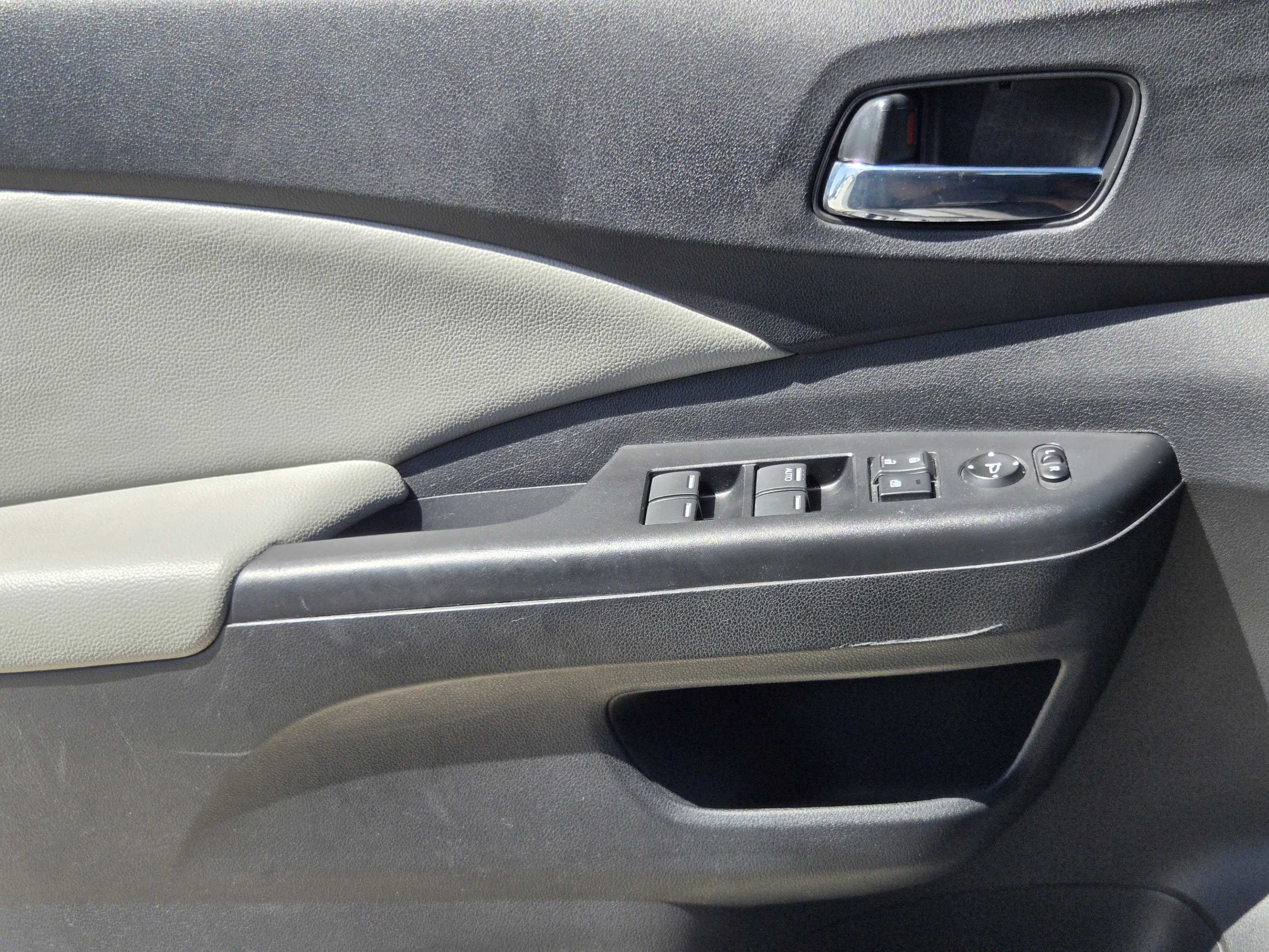 Used 2016 Honda CR-V EX image 21