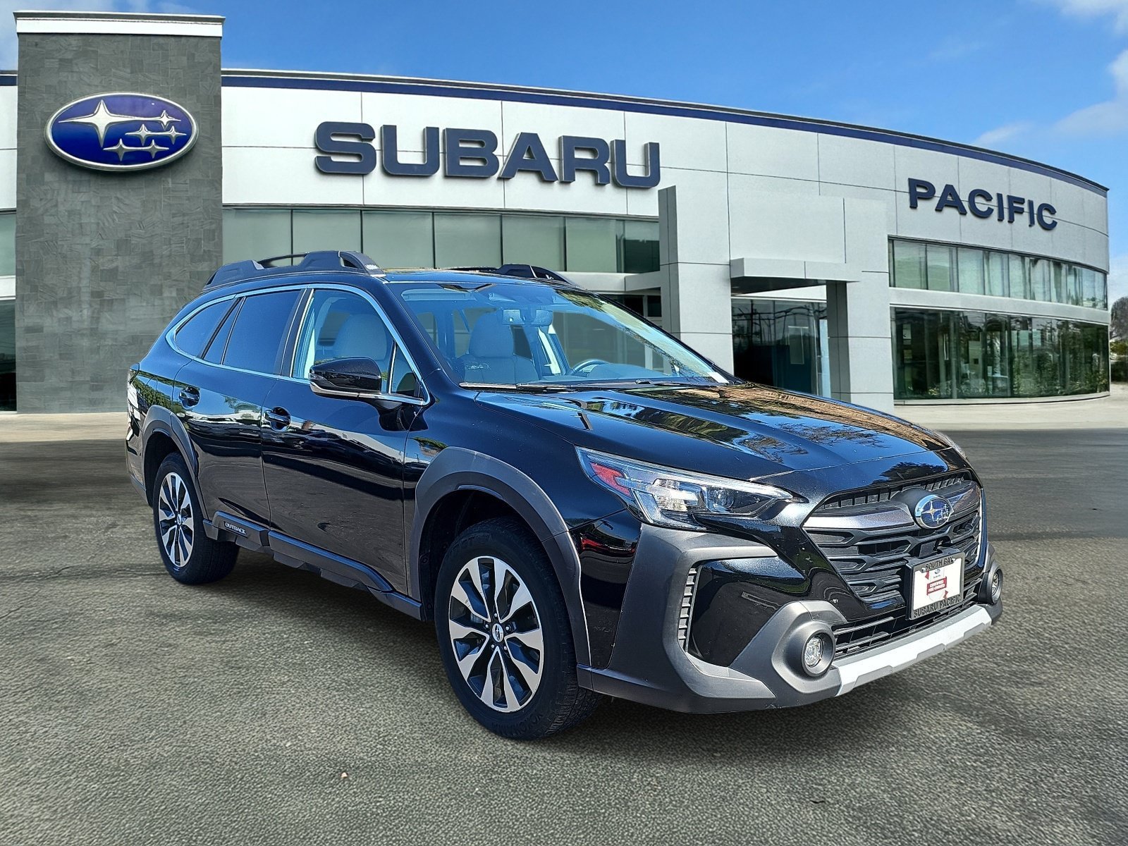 Certified 2024 Subaru Outback Limited AWD/4WD image 1