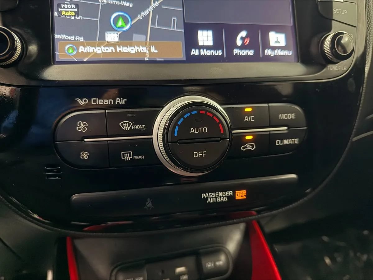 Used 2019 Kia Soul + FWD image 19