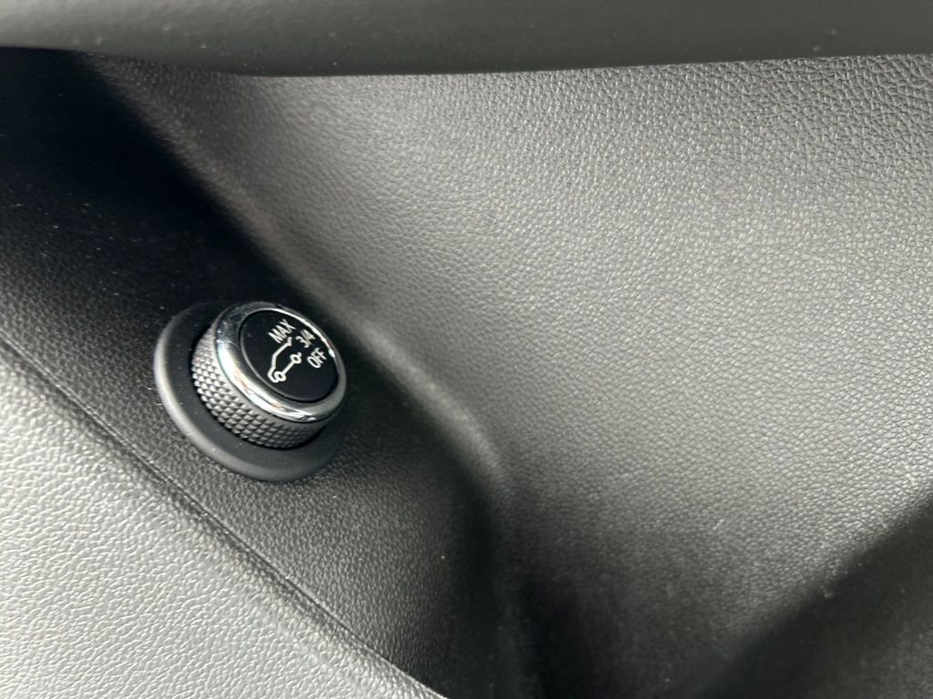 Certified 2024 Cadillac XT6 Premium Luxury image 24