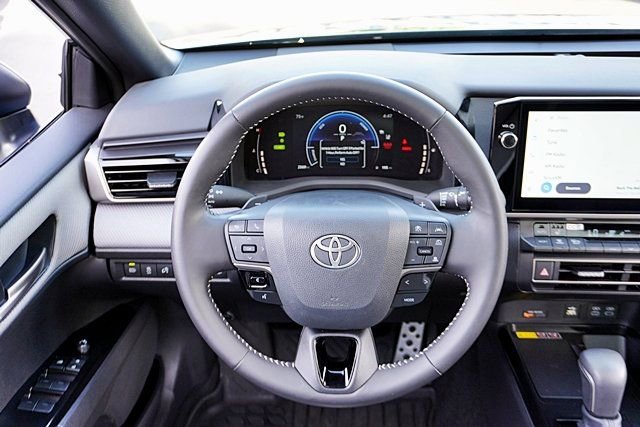 Used 2026 Toyota Camry SE w/ Multimedia Upgrade Package FWD image 19