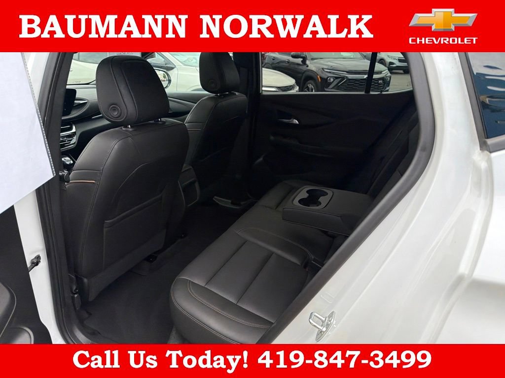 Used 2024 Buick Envista Avenir FWD image 41