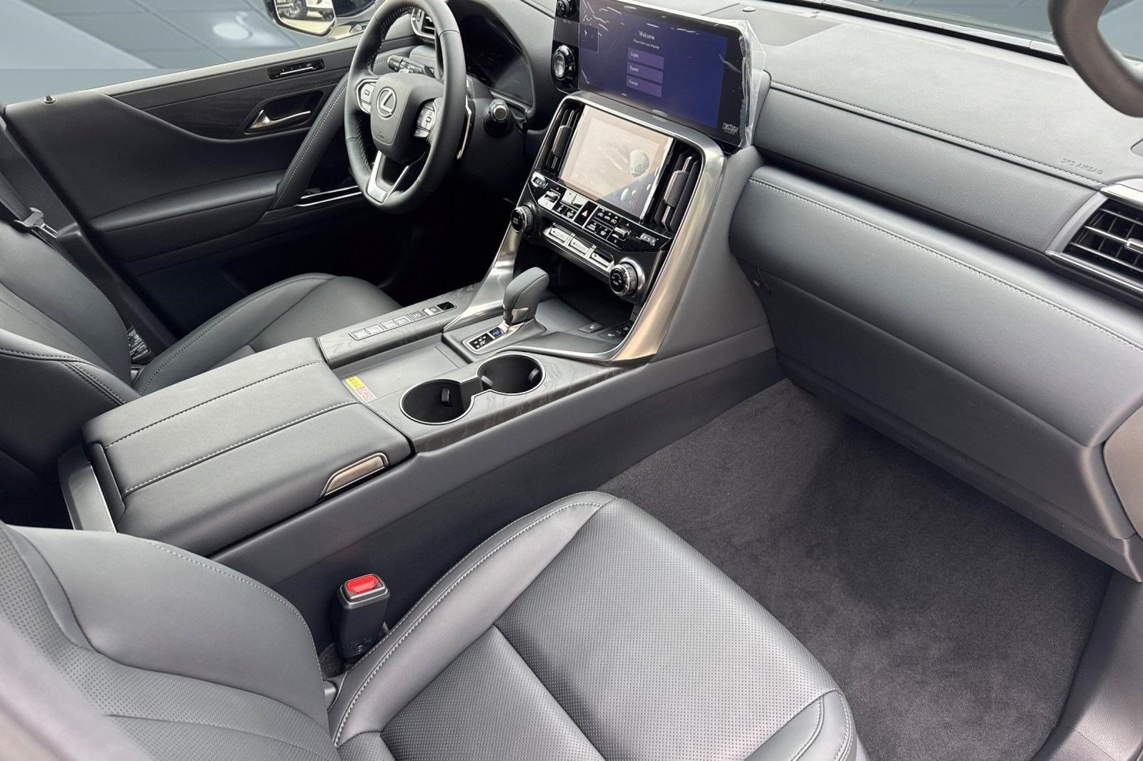 New 2026 Lexus LX 700h Overtrail AWD/4WD image 28