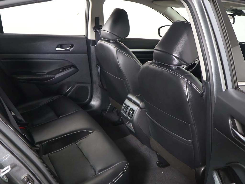 Used 2024 Nissan Altima 2.5 SL AWD/4WD image 29