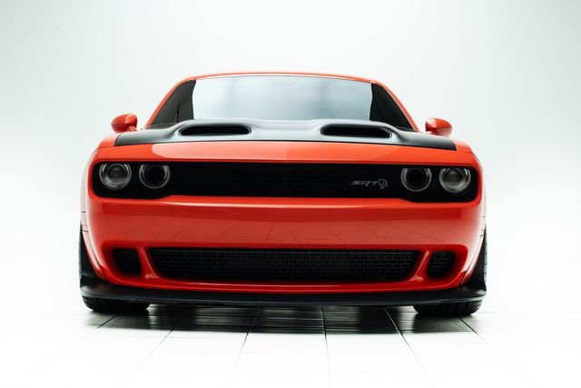 Used 2019 Dodge Challenger SRT Hellcat image 6