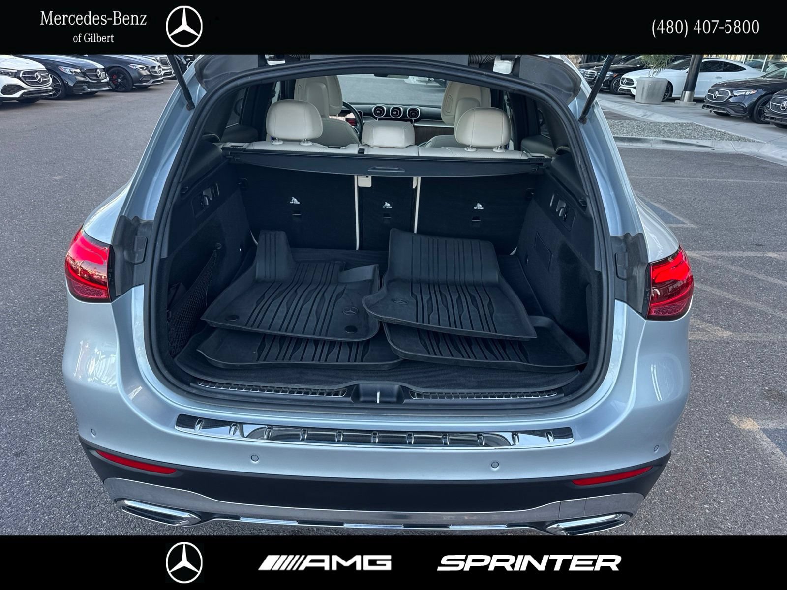 Used 2024 Mercedes-Benz GLC 300 4MATIC image 7