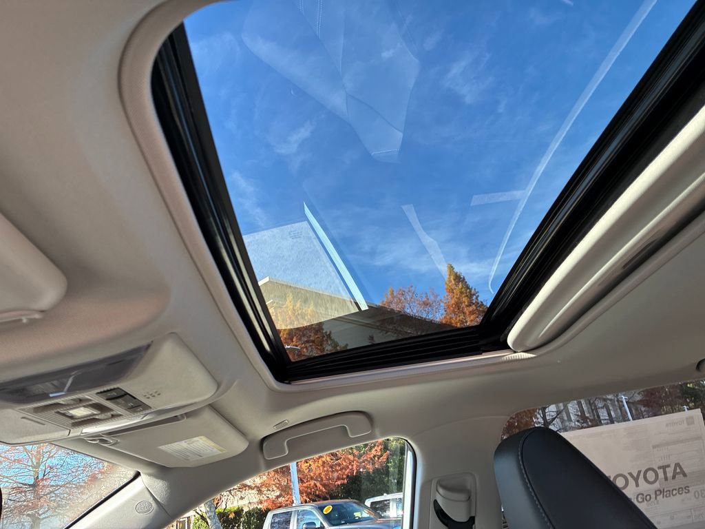 New 2025 Toyota RAV4 XLE Premium image 17