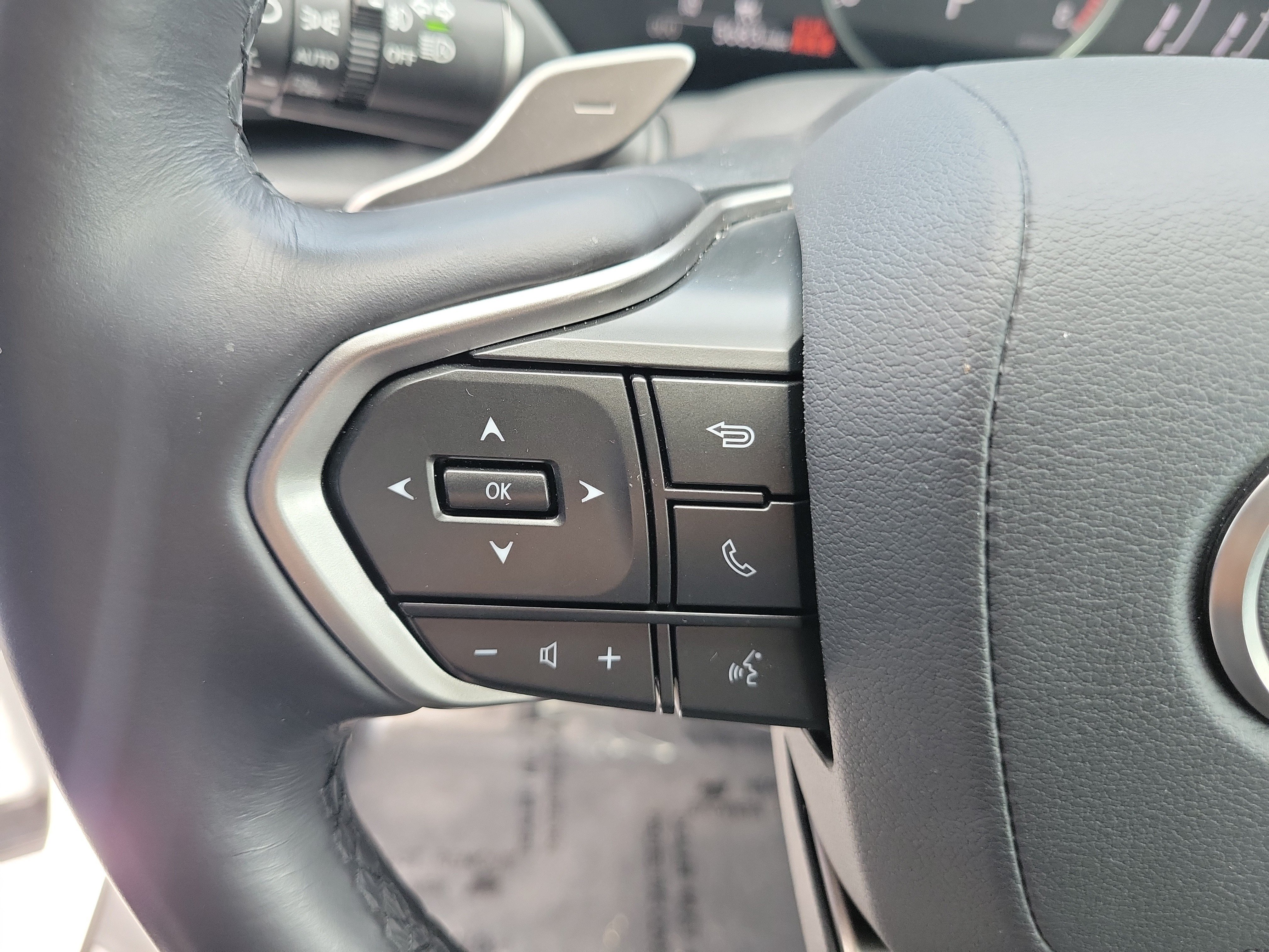 Certified 2025 Lexus NX 350 AWD w/ Premium Package image 27