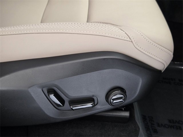 Certified 2026 Volvo XC60 B5 Core image 23