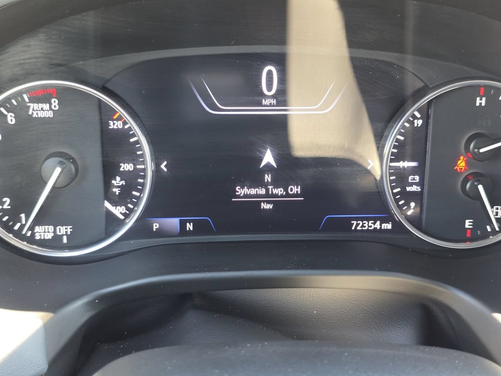 Used 2022 Buick Enclave Premium w/ Surround and Sites Package AWD/4WD image 23