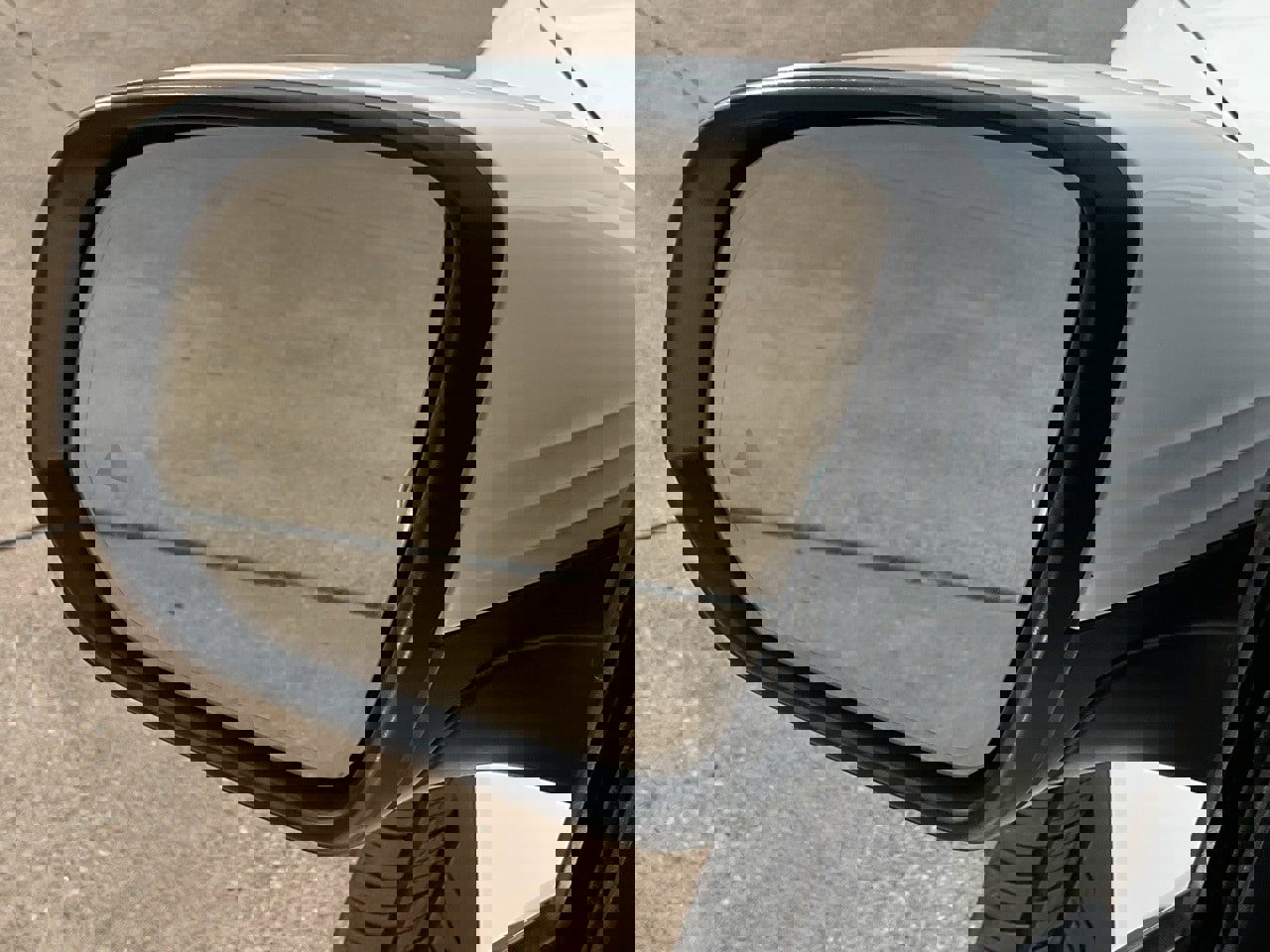 Used 2024 Mercedes-Benz GLE 350 4MATIC image 11