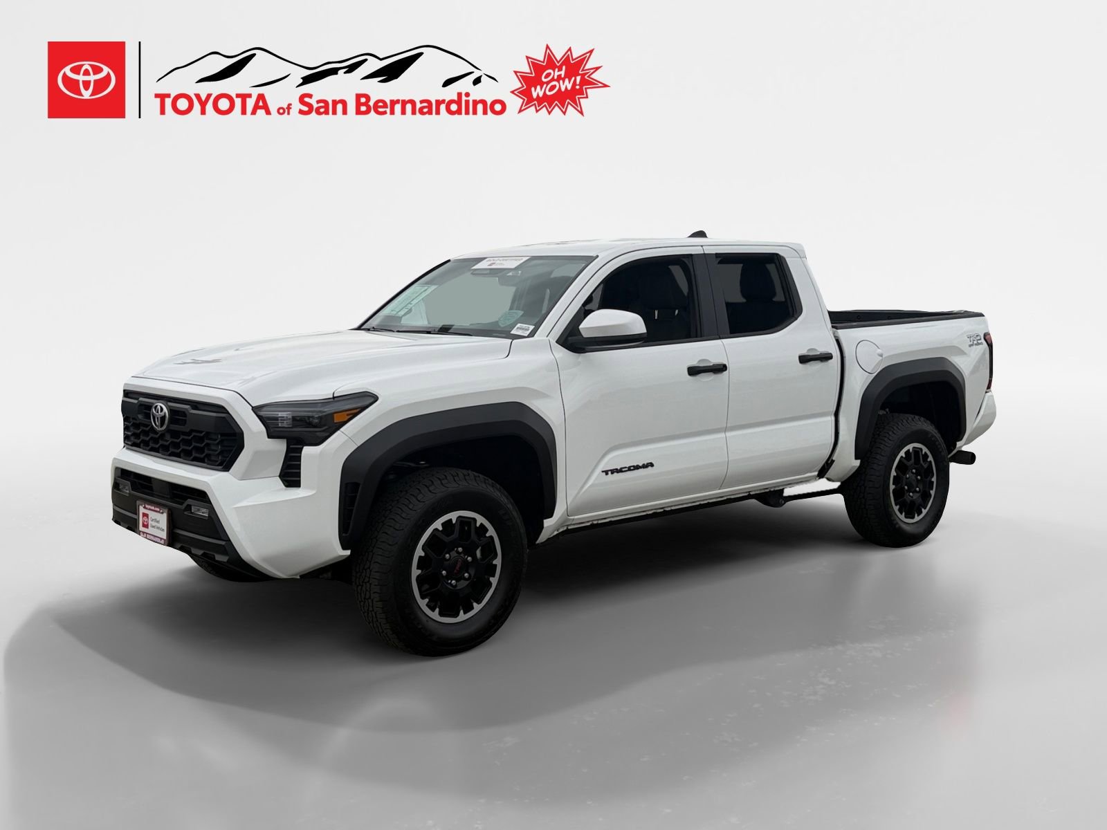 Certified 2025 Toyota Tacoma TRD Off-Road AWD/4WD image 1