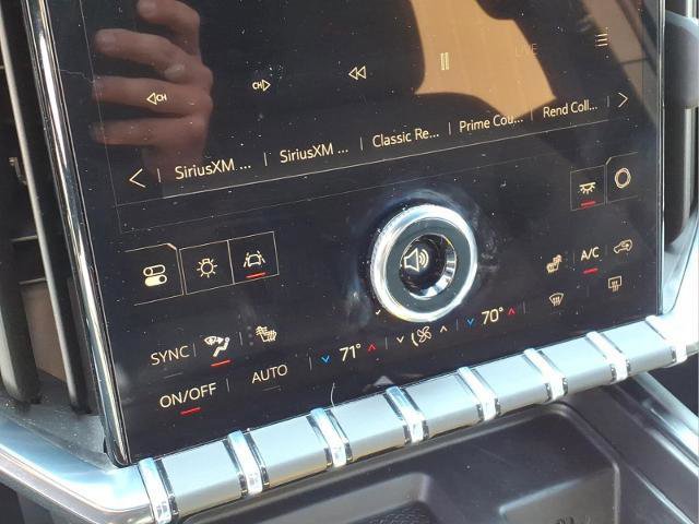 Used 2026 GMC Acadia AT4 w/ LPO, Floor Liner Package image 14