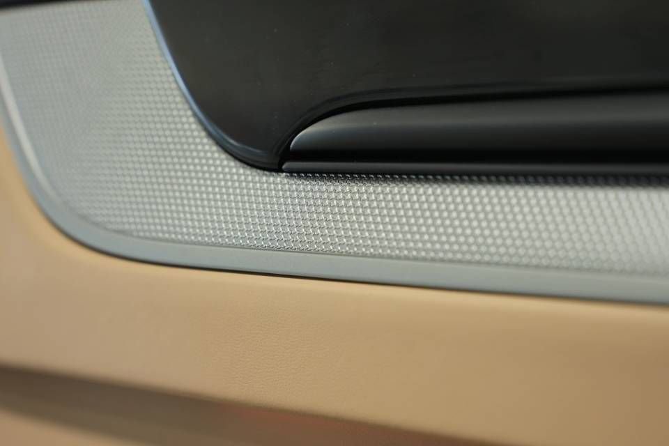 Used 2025 Porsche Cayenne S image 31