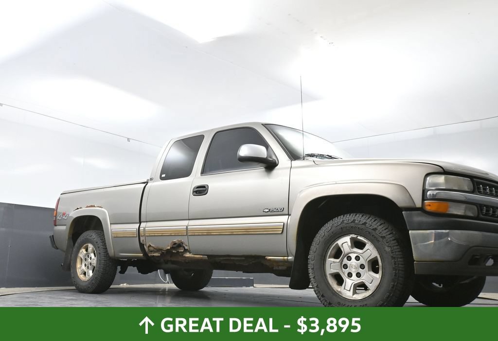 Used 2001 Chevrolet Silverado 1500 LS w/ Firm Ride Suspension Pkg AWD/4WD image 25
