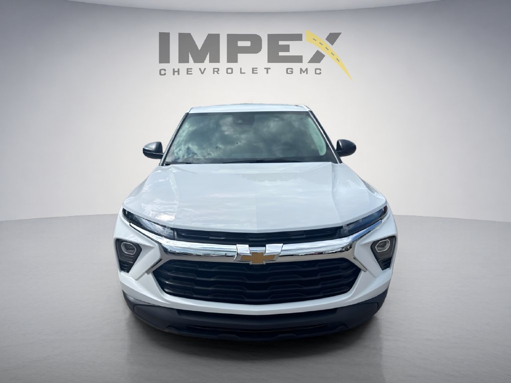 New 2026 Chevrolet TrailBlazer LS w/ LS Convenience Package FWD image 8