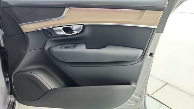 New 2026 Volvo XC90 B6 Core AWD/4WD image 38