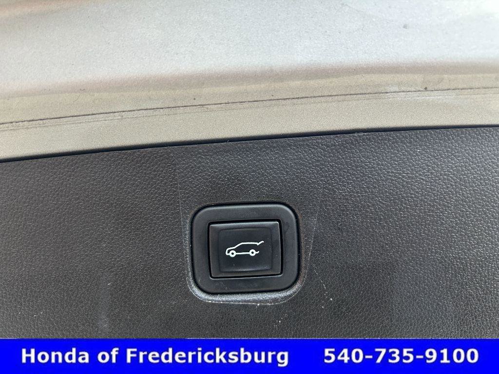 Used 2021 Chevrolet Blazer LT image 12