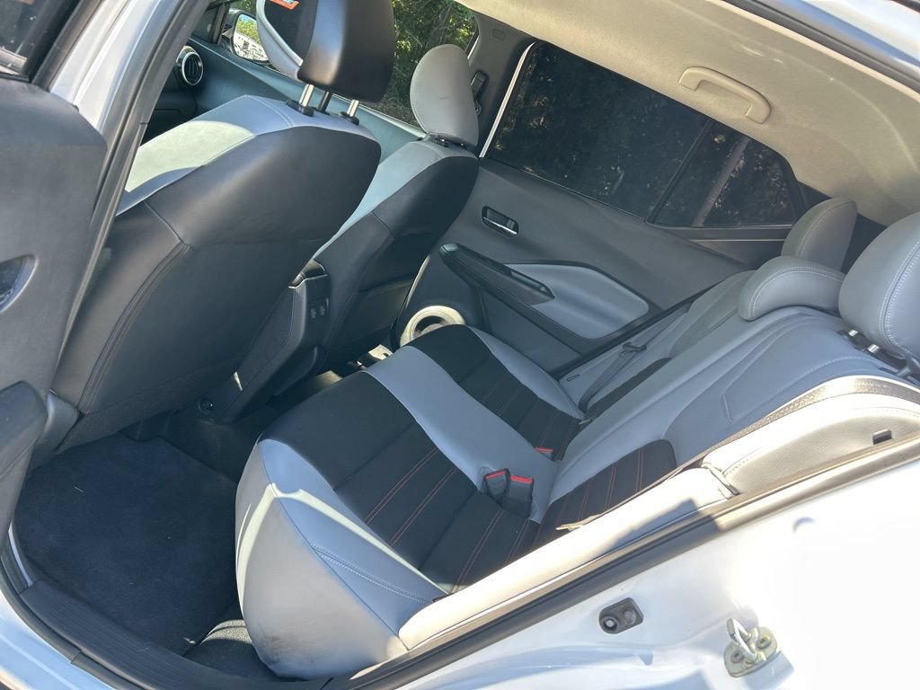 Used 2023 Nissan Kicks SR w/ SR Premium Package FWD image 22