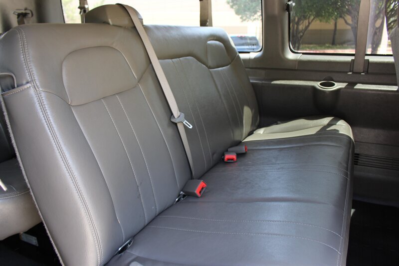 Used 2016 Chevrolet Express 3500 LT w/ LT Preferred Equipment Group RWD image 15