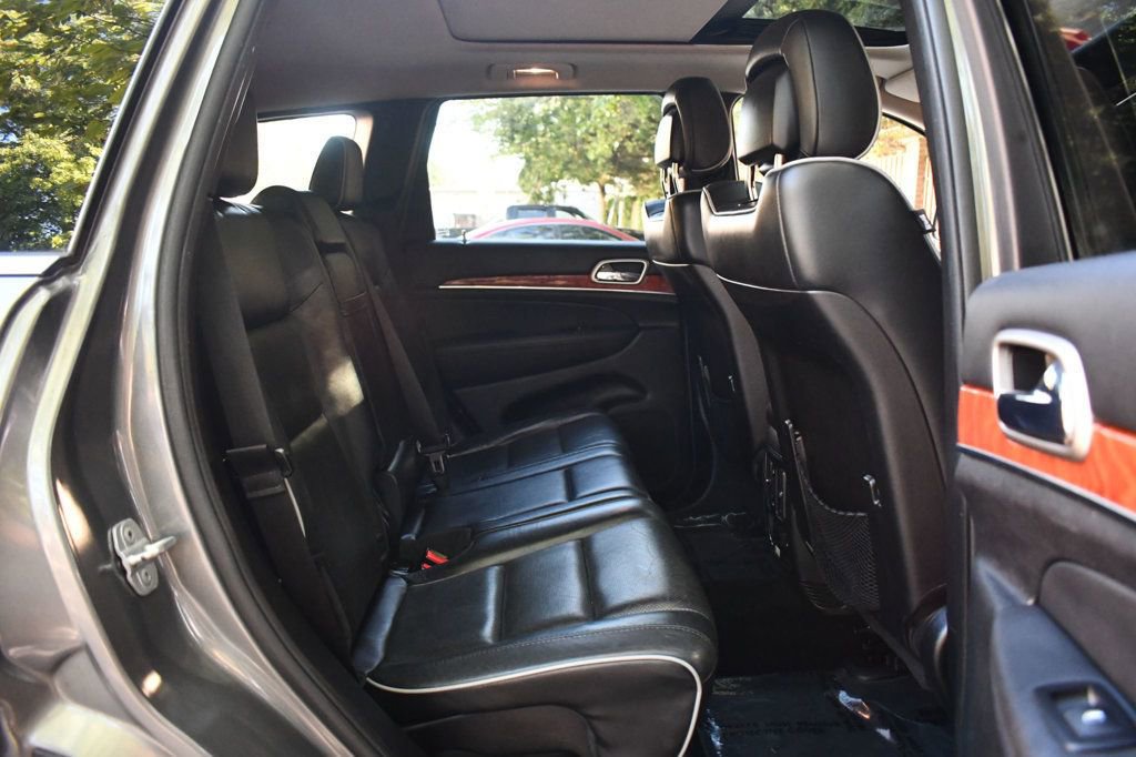 Used 2012 Jeep Grand Cherokee Overland image 27