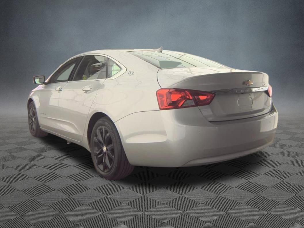 Used 2016 Chevrolet Impala LT w/ Convenience Package image 6
