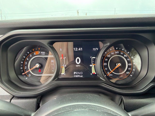 Used 2025 Jeep Wrangler Sport AWD/4WD image 19