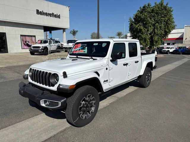 New 2026 Jeep Gladiator Sport