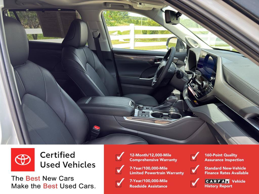 Certified 2026 Toyota Highlander Limited AWD/4WD image 21