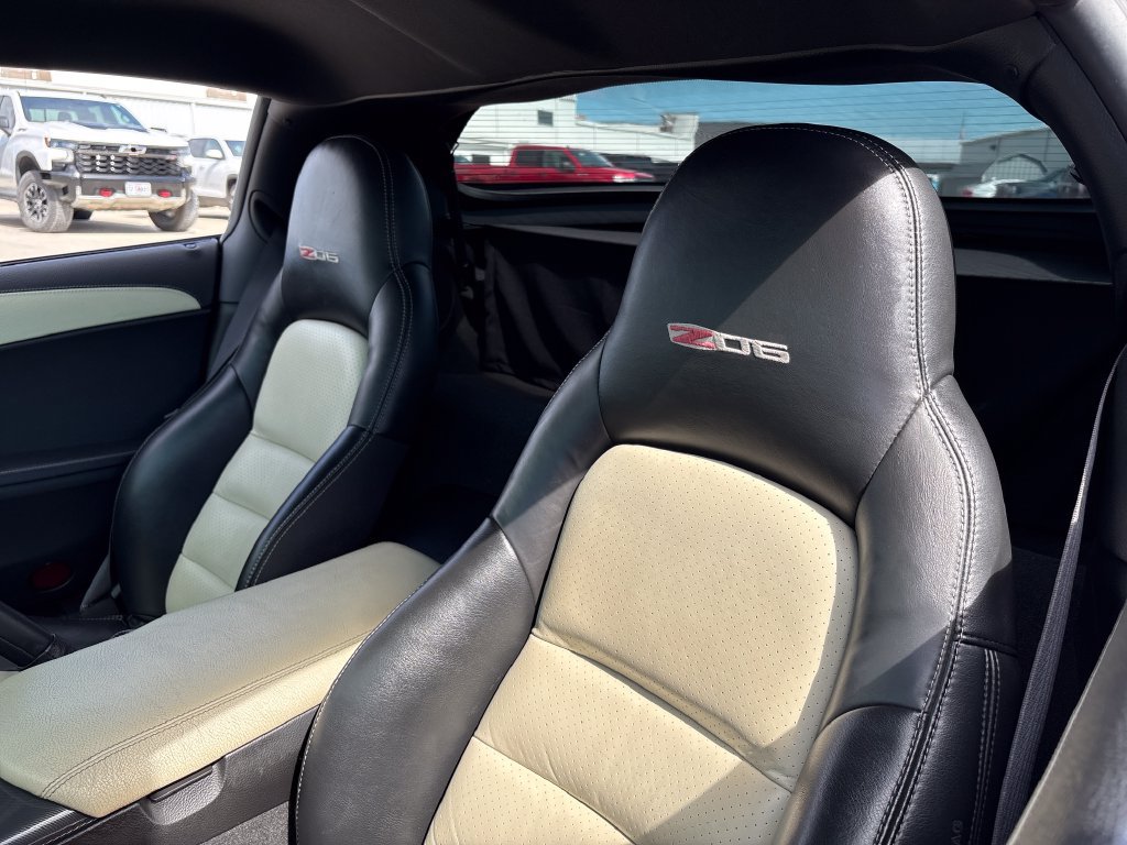 Used 2008 Chevrolet Corvette Z06 w/ Preferred Equipment Group RWD image 31