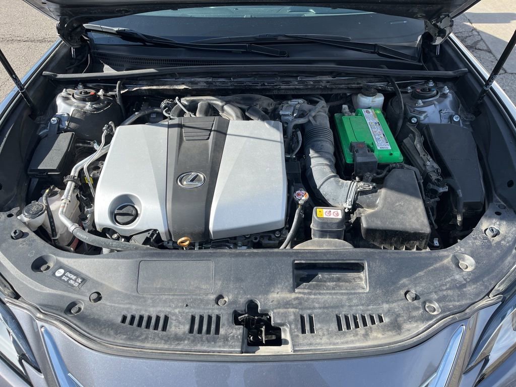 Used 2019 Lexus ES 350 Ultra Luxury image 9