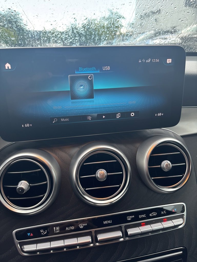 Used 2021 Mercedes-Benz GLC 300 4MATIC image 45