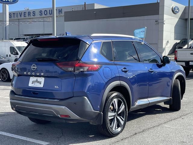 Used 2023 Nissan Rogue SL w/ SL Premium Package image 3