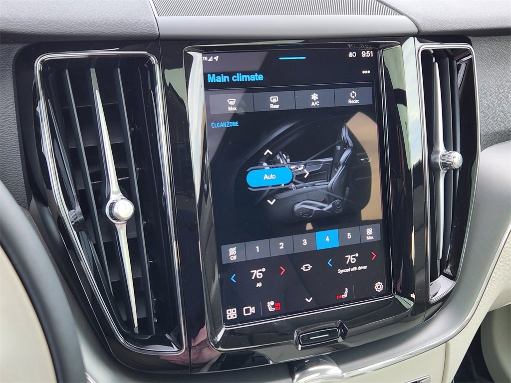 Used 2025 Volvo XC60 B5 Core w/ Protection Package Premier image 19