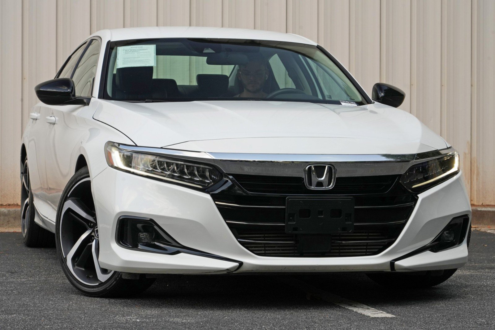 Used 2022 Honda Accord Sport Special Edition image 2