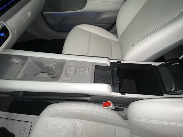 Used 2024 Hyundai Ioniq 6 SEL RWD image 20