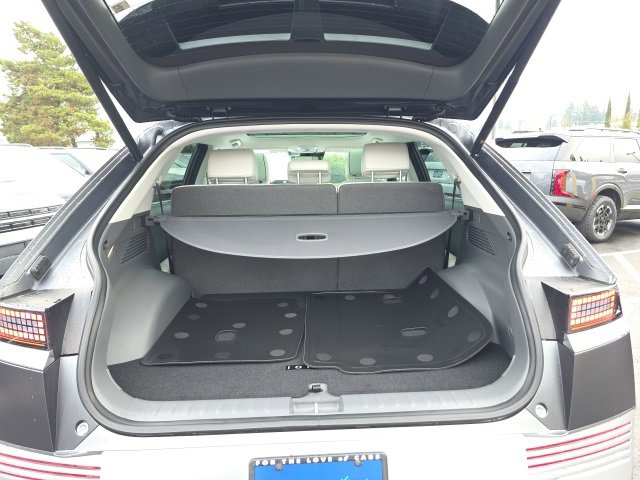Certified 2023 Hyundai Ioniq 5 Limited w/ Cargo Package image 26
