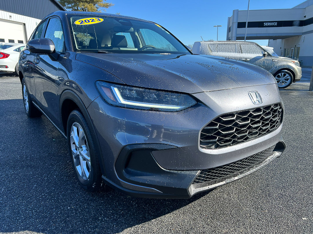 Used 2023 Honda HR-V LX image 9