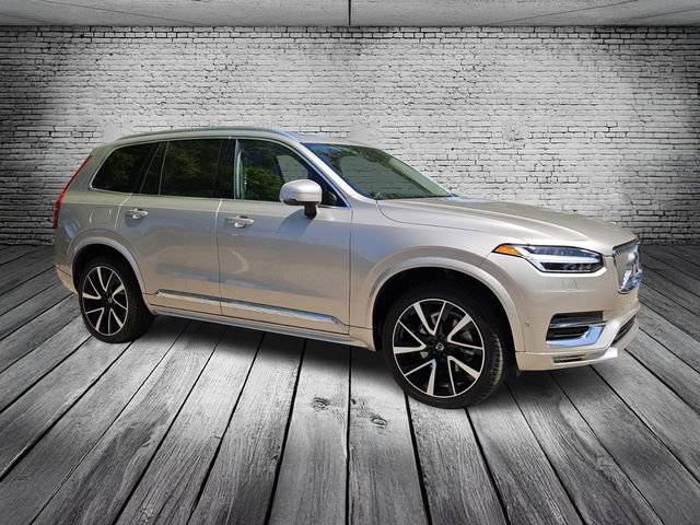 Used 2023 Volvo XC90 B6 Plus w/ Protection Package Premier image 7