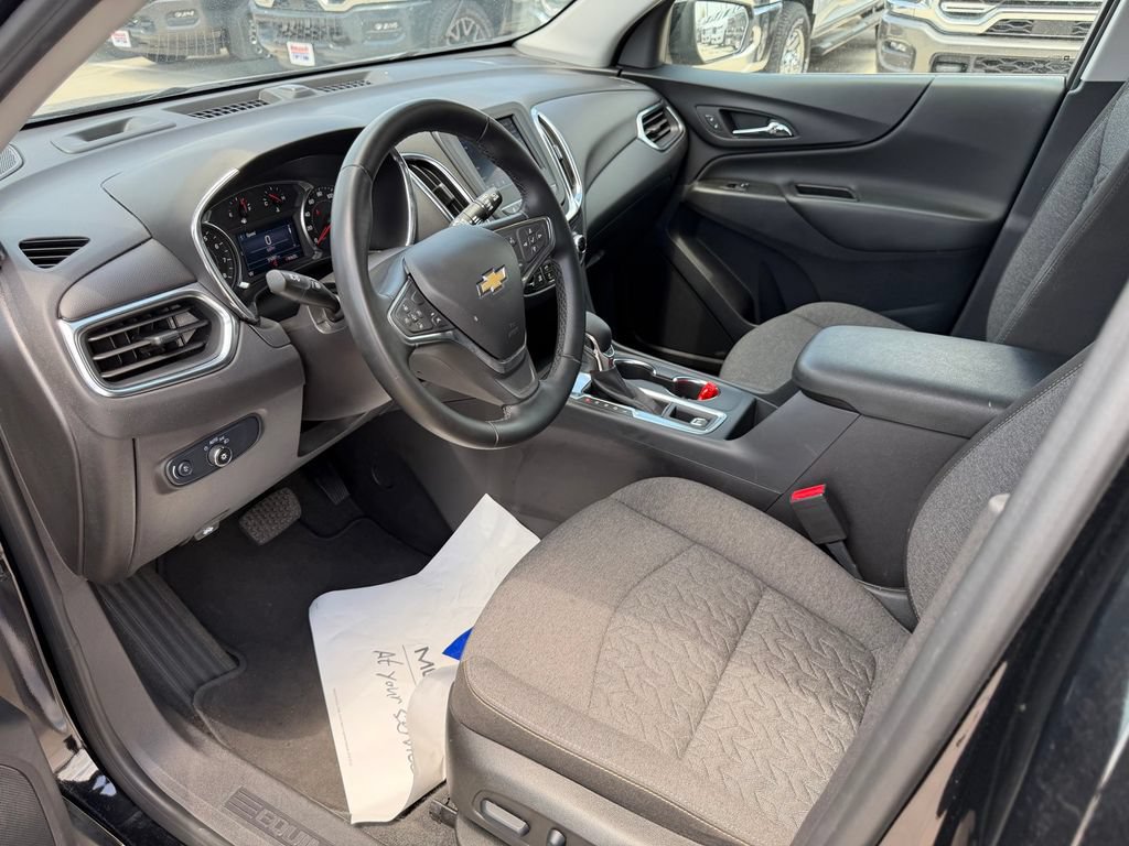 Used 2024 Chevrolet Equinox LT AWD/4WD image 12