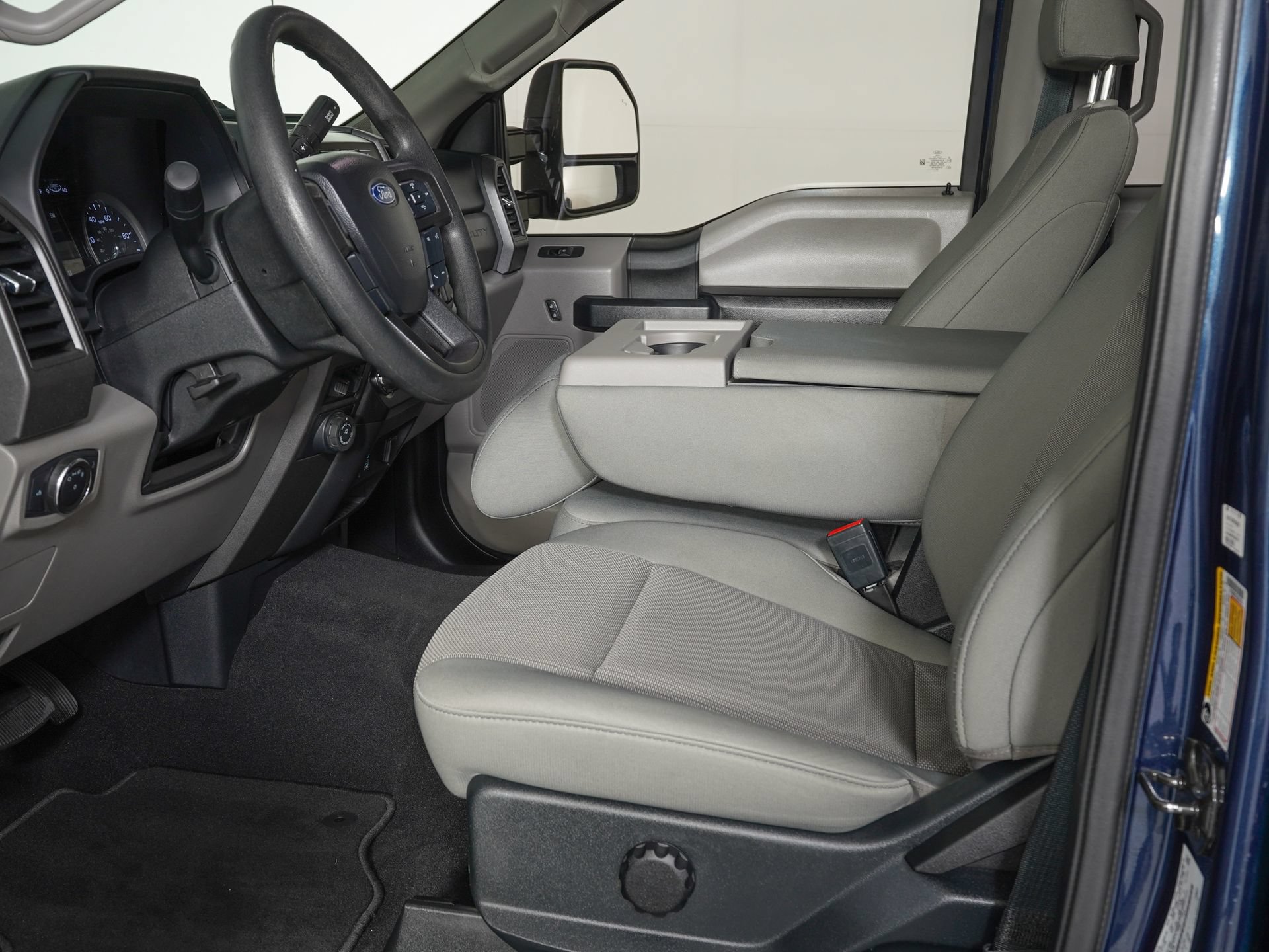 Used 2020 Ford F350 XL w/ STX Appearance Package AWD/4WD image 10