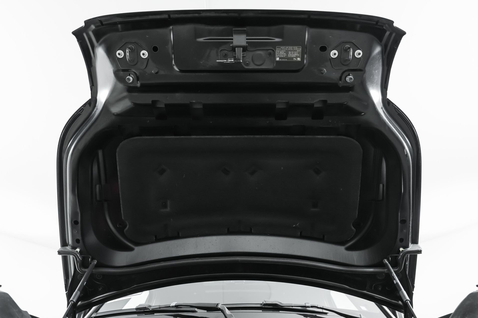 Used 2025 Land Rover Defender 110 S image 98