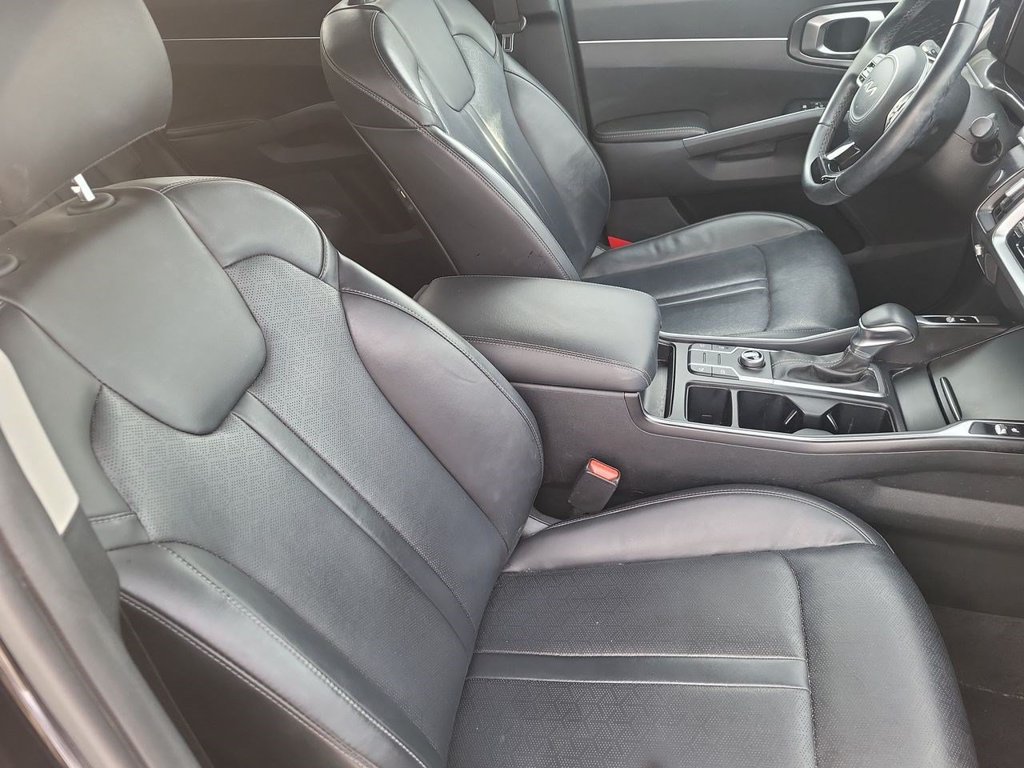 Used 2023 Kia Sorento S w/ Panoramic Sunroof Package FWD image 35