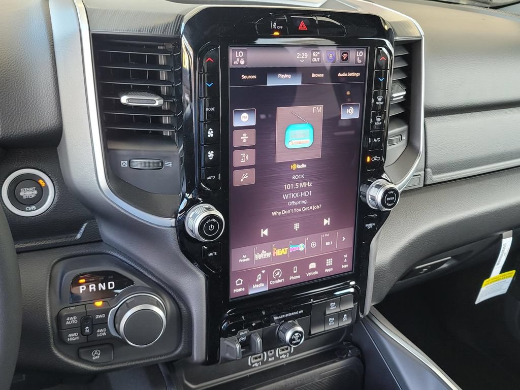 New 2025 RAM 1500 Big Horn AWD/4WD image 18