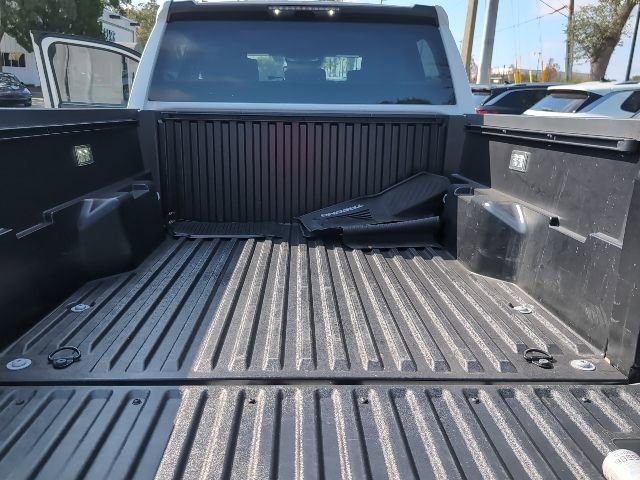 Used 2025 Toyota Tacoma SR5 image 25